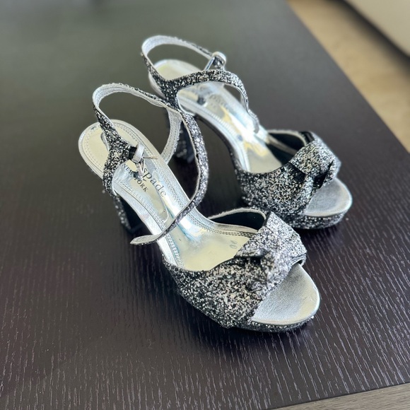 Kate Spade ♠️ MIYA WOMENS GLITTERLEATHER HEELS Size 5.5 - Picture 6 of 8